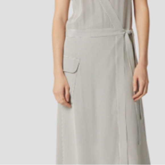 💕💕EQUIPMENT Maovesa polka-dot silk crepe de chine midi wrap dress size L💕💕 - Picture 6 of 9